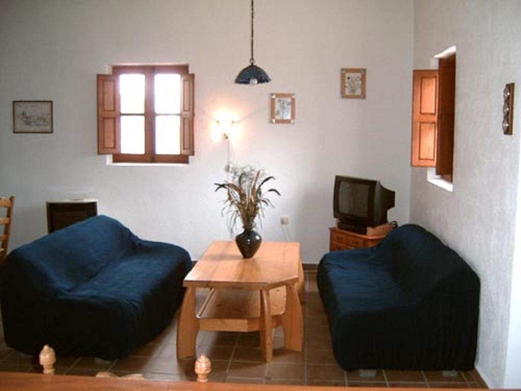 Finca-Privatpool-Sehr Ruhige Lage-Alleinnutzung-Ideal Fuer Familien 尼哈尔 客房 照片